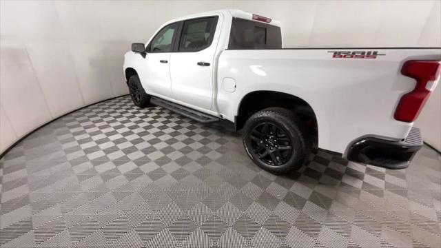 Photo of 2025 Summit White Chevrolet Silverado 1500