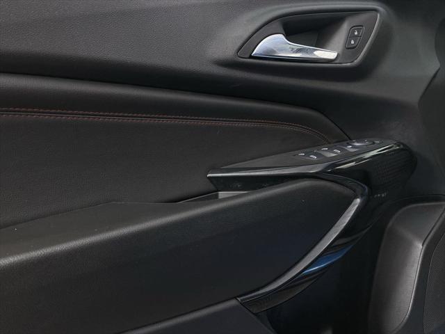 Photo of 2025 Marina Blue Metallic Chevrolet Trax