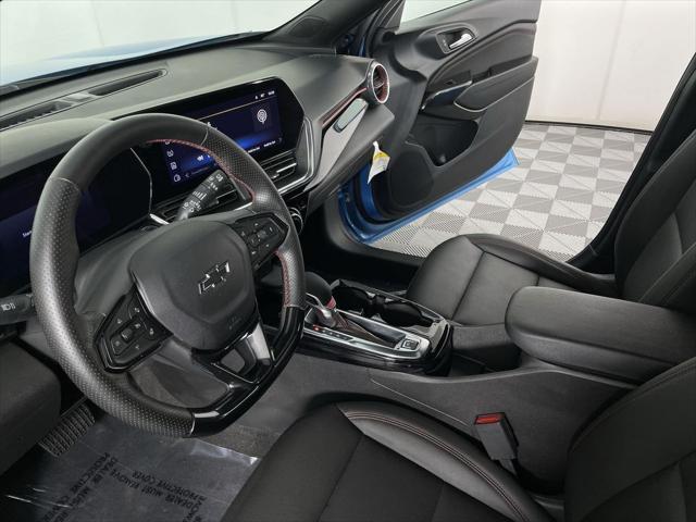Photo of 2025 Marina Blue Metallic Chevrolet Trax