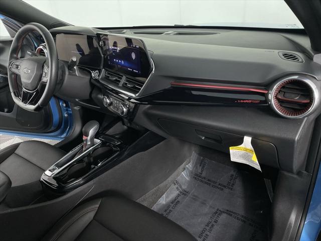 Photo of 2025 Marina Blue Metallic Chevrolet Trax
