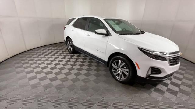 Photo of 2024 Summit White Chevrolet Equinox