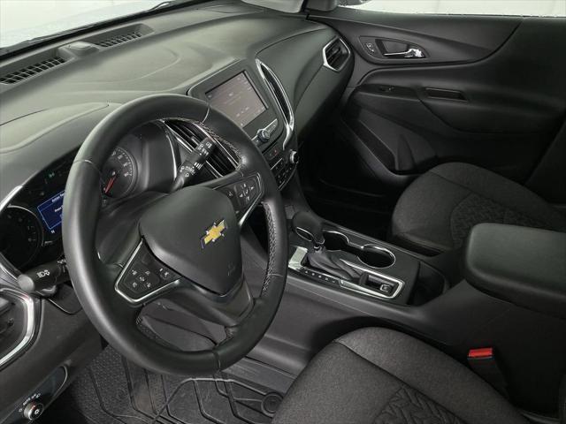 Photo of 2024 Summit White Chevrolet Equinox