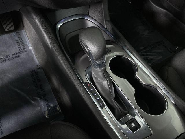 Photo of 2024 Mineral Gray Metallic Chevrolet Malibu