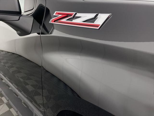 Photo of 2025 Black Chevrolet Silverado 1500