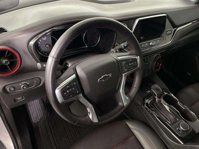 Photo of 2021 Silver Ice Metallic Chevrolet Blazer