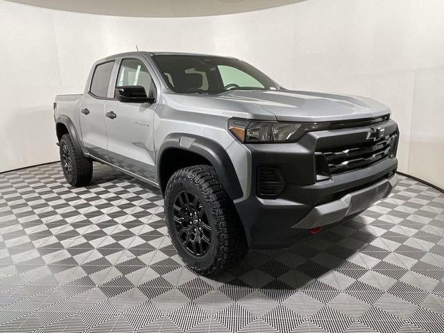 Photo of 2026 Sterling Gray Metallic Chevrolet Colorado