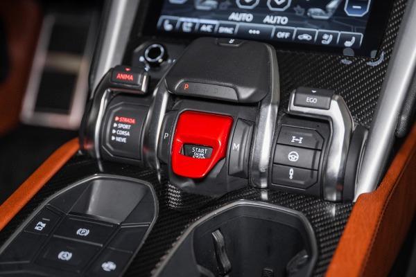 Photo of 2020 Blu Astraeus Metallic Lamborghini Urus