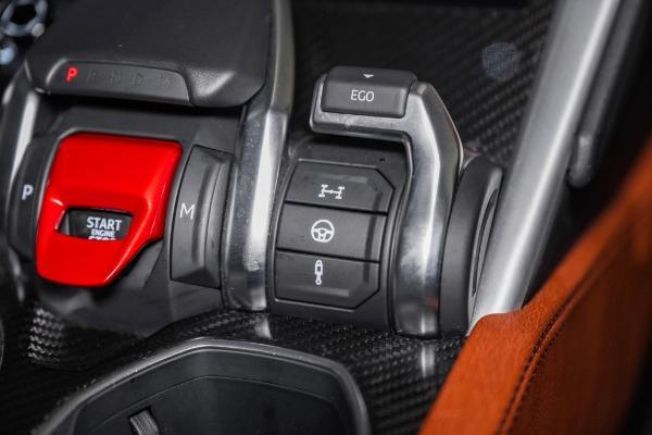 Photo of 2020 Blu Astraeus Metallic Lamborghini Urus