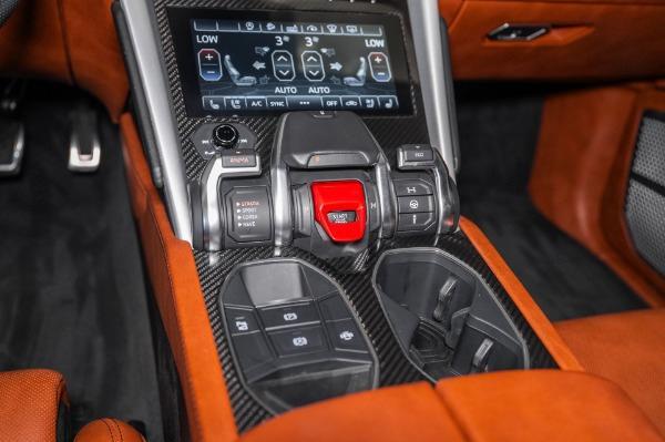Photo of 2020 Blu Astraeus Metallic Lamborghini Urus