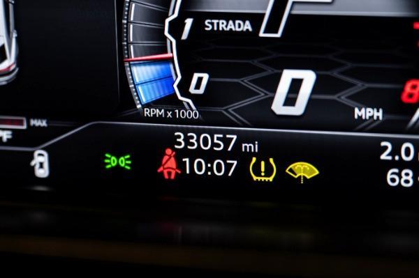 Photo of 2020 Blu Astraeus Metallic Lamborghini Urus