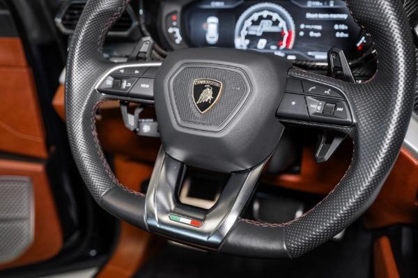 Photo of 2020 Blu Astraeus Metallic Lamborghini Urus