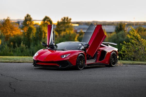 Photo of 2016 Rosso Mars Lamborghini Aventador
