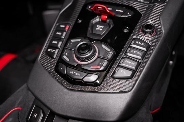 Photo of 2016 Rosso Mars Lamborghini Aventador