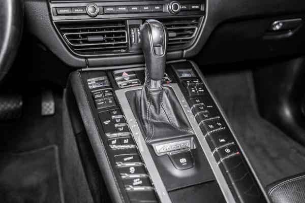 Photo of 2021 Volcano Grey Metallic Porsche Macan