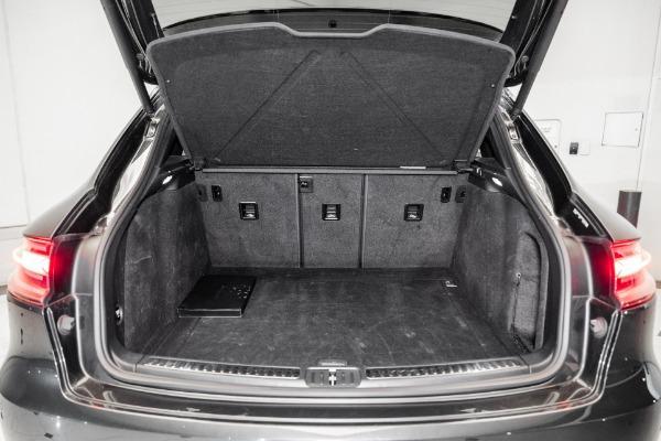 Photo of 2021 Volcano Grey Metallic Porsche Macan