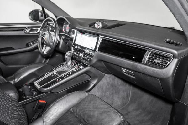 Photo of 2021 Volcano Grey Metallic Porsche Macan