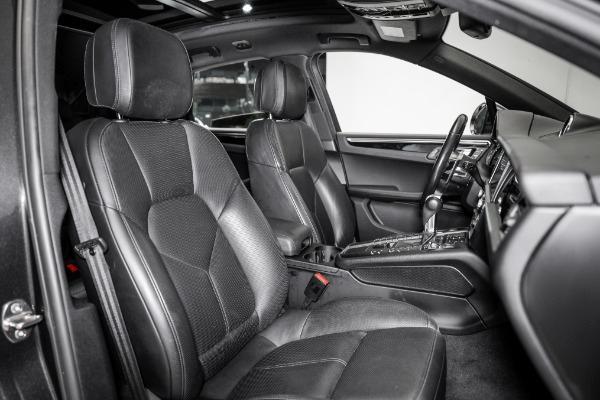 Photo of 2021 Volcano Grey Metallic Porsche Macan