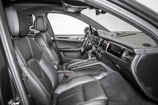 Photo of 2021 Volcano Grey Metallic Porsche Macan