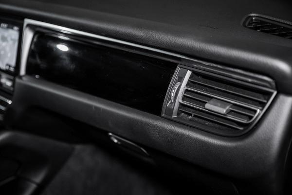 Photo of 2021 Volcano Grey Metallic Porsche Macan