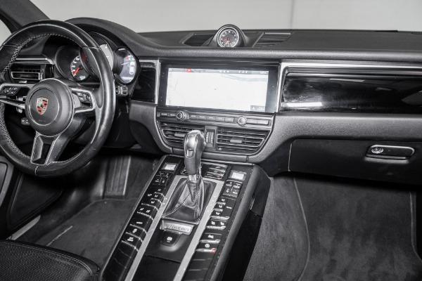 Photo of 2021 Volcano Grey Metallic Porsche Macan