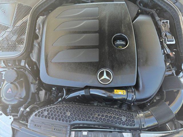 Photo of 2021 Polar White Mercedes-Benz C-Class