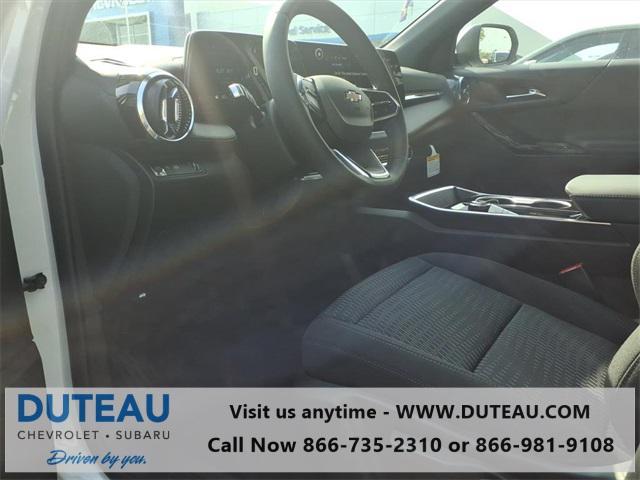 Photo of 2026 Summit White Chevrolet Equinox
