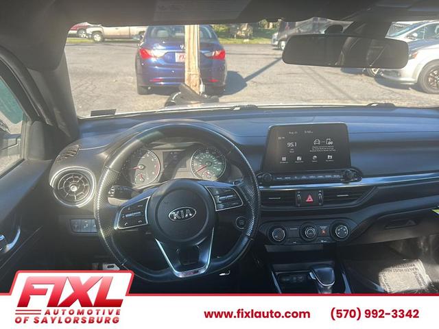 Photo of 2020 Clear White Kia Forte