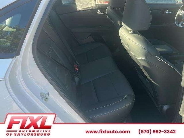 Photo of 2020 Clear White Kia Forte