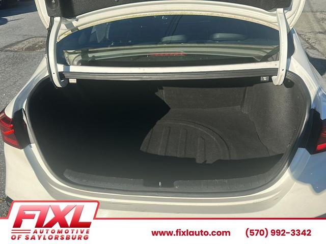 Photo of 2020 Clear White Kia Forte