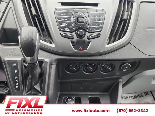 Photo of 2018 White Ford Transit-250