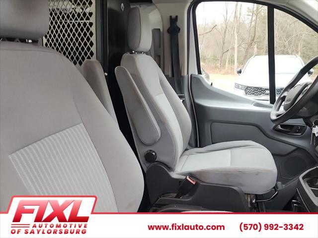 Photo of 2018 White Ford Transit-250