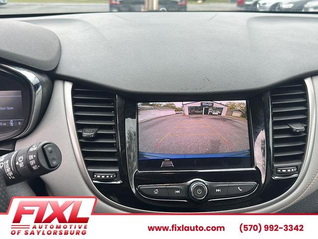 Photo of 2020 Pacific Blue Metallic Chevrolet Trax