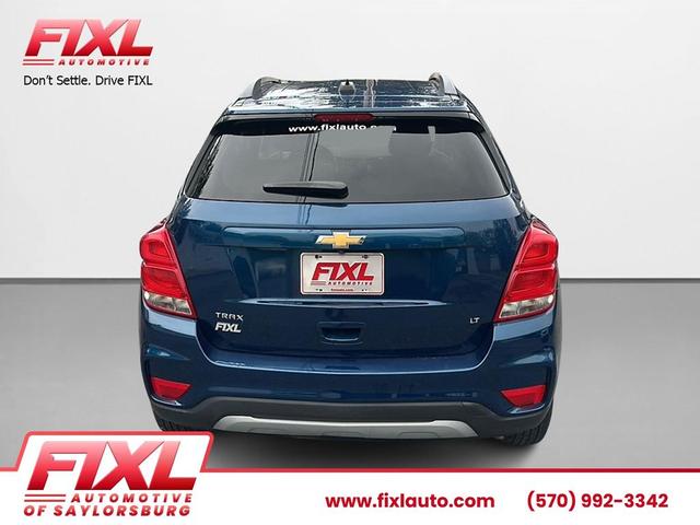 Photo of 2020 Pacific Blue Metallic Chevrolet Trax