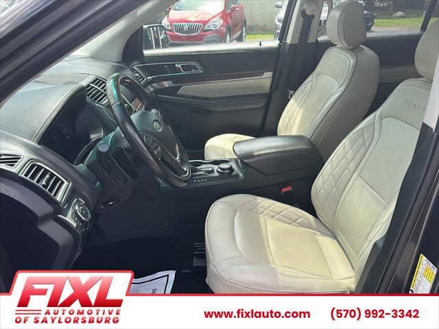 Photo of 2016 Magnetic Metallic Ford Explorer