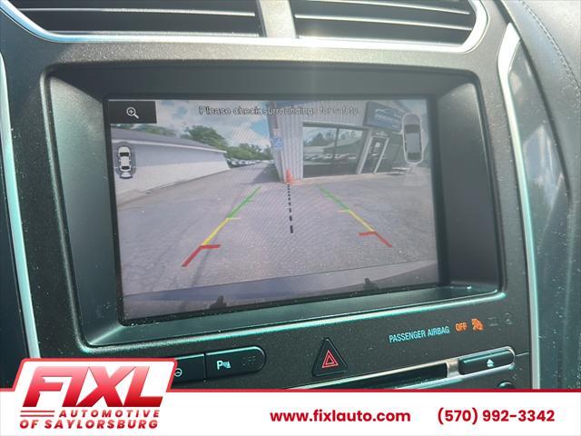 Photo of 2016 Magnetic Metallic Ford Explorer