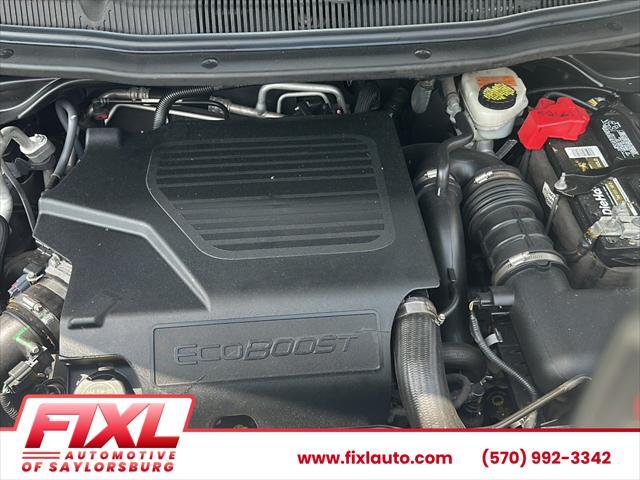 Photo of 2016 Magnetic Metallic Ford Explorer