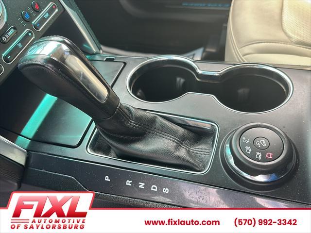 Photo of 2016 Magnetic Metallic Ford Explorer