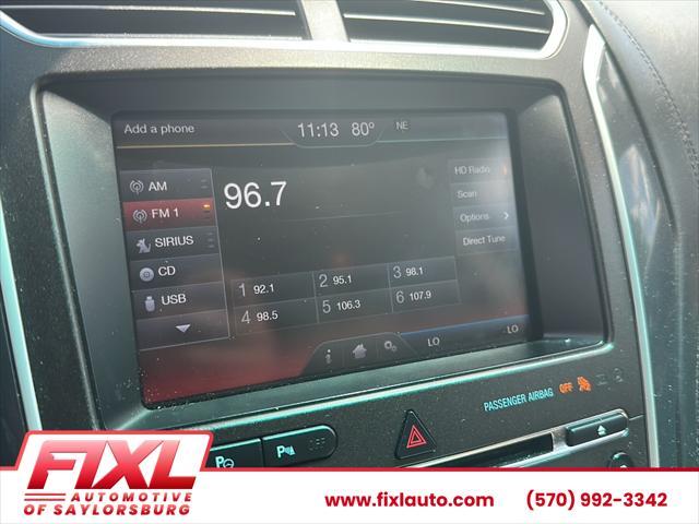Photo of 2016 Magnetic Metallic Ford Explorer