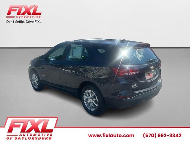 Photo of 2022 Iron Gray Metallic Chevrolet Equinox
