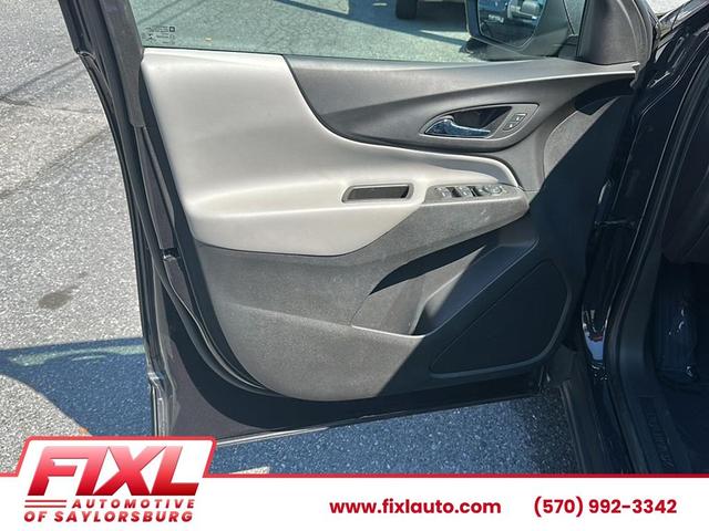 Photo of 2022 Iron Gray Metallic Chevrolet Equinox