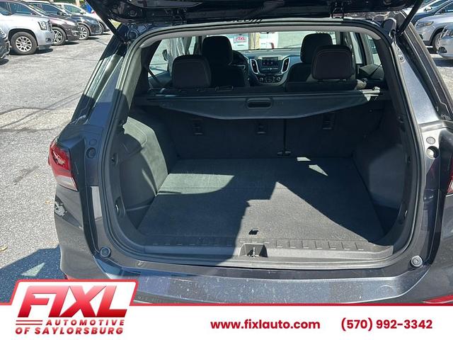 Photo of 2022 Iron Gray Metallic Chevrolet Equinox
