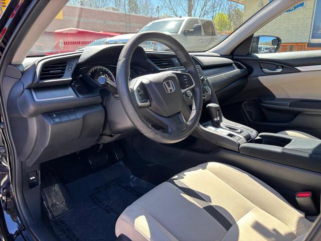 Photo of 2016 BLK Honda Civic