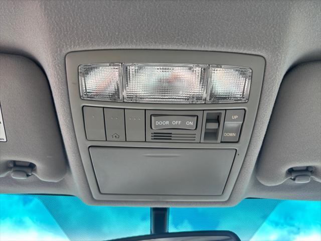 Photo of 2011 GREY Toyota Camry