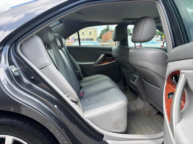 Photo of 2011 GREY Toyota Camry