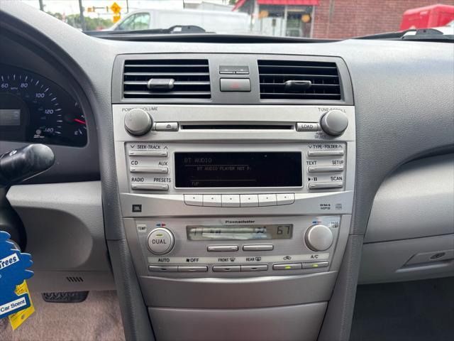 Photo of 2011 GREY Toyota Camry