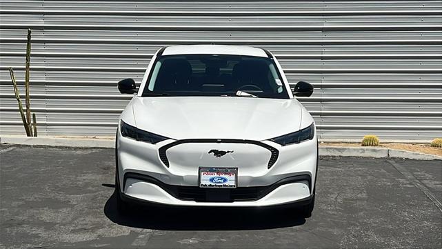 Photo of 2025 Star White Metallic Tri-Coat Ford Mustang Mach-E