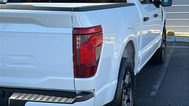 Photo of 2025 Oxford White Ford F-150