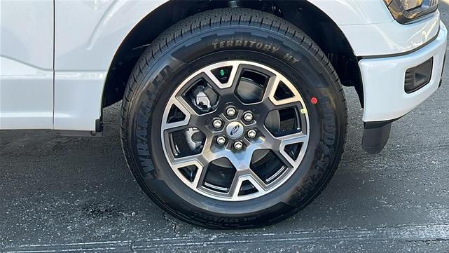 Photo of 2025 Oxford White Ford F-150