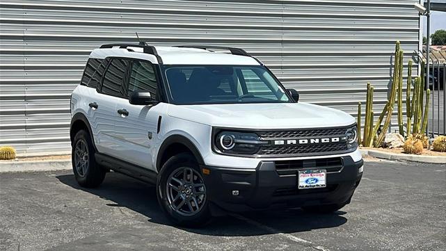 Photo of 2025 Oxford White Ford Bronco Sport