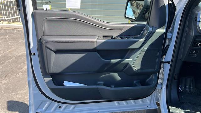Photo of 2025 Space White Metallic Ford F-150